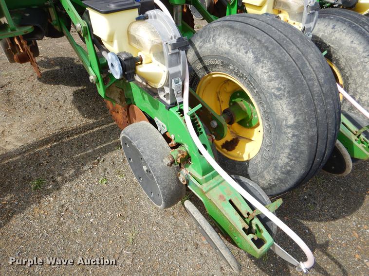 image for item EZ9824 2011 John Deere 1770NT no-till planter with nurse tank trailer