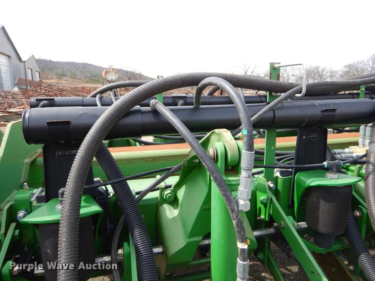 image for item EZ9824 2011 John Deere 1770NT no-till planter with nurse tank trailer