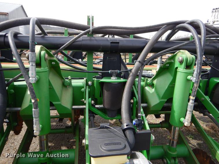 image for item EZ9824 2011 John Deere 1770NT no-till planter with nurse tank trailer