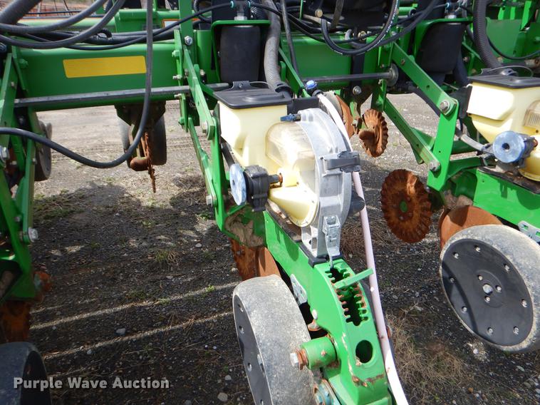 image for item EZ9824 2011 John Deere 1770NT no-till planter with nurse tank trailer