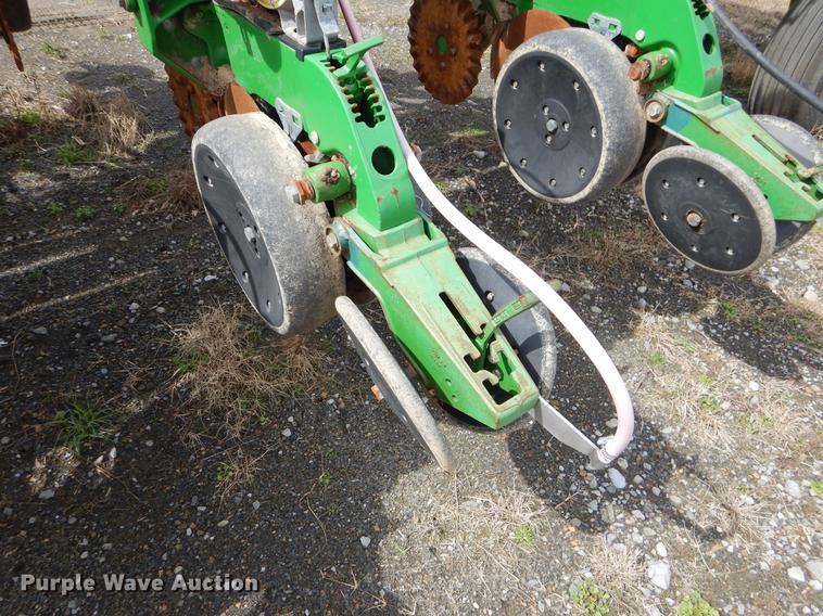 image for item EZ9824 2011 John Deere 1770NT no-till planter with nurse tank trailer