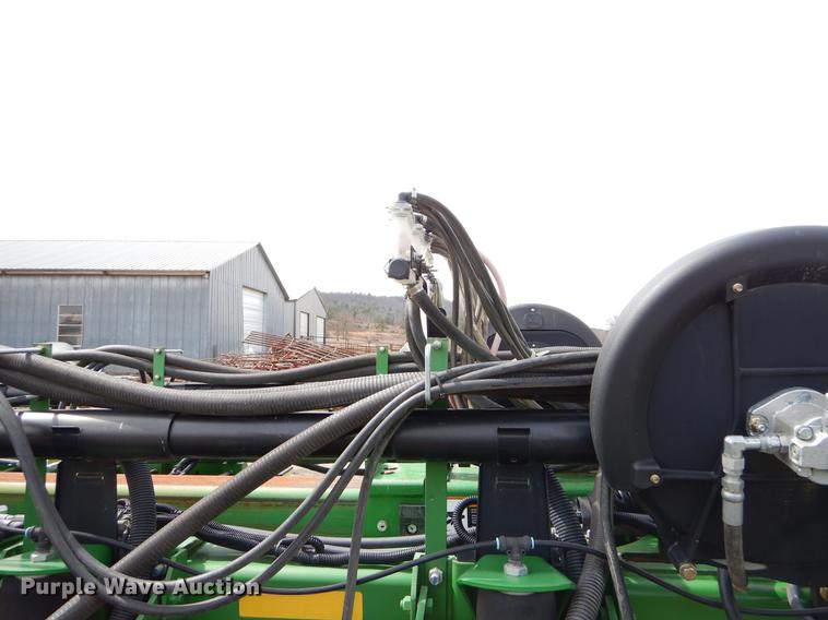 image for item EZ9824 2011 John Deere 1770NT no-till planter with nurse tank trailer