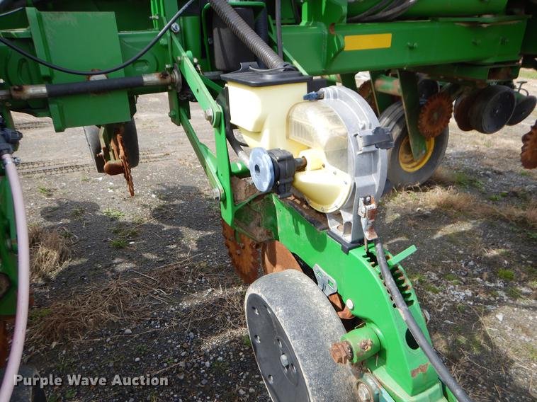 image for item EZ9824 2011 John Deere 1770NT no-till planter with nurse tank trailer