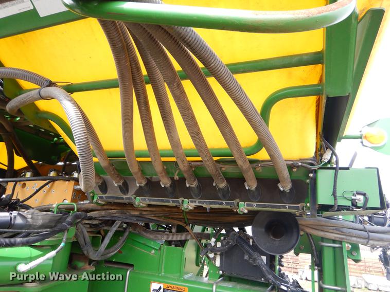 image for item EZ9824 2011 John Deere 1770NT no-till planter with nurse tank trailer