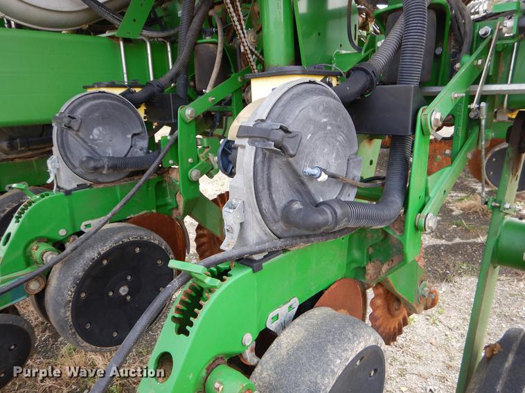 image for item EZ9824 2011 John Deere 1770NT no-till planter with nurse tank trailer