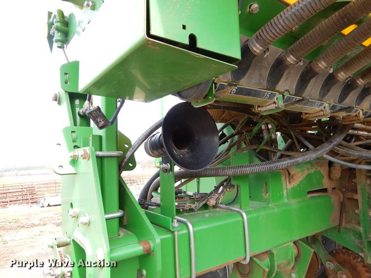 image for item EZ9824 2011 John Deere 1770NT no-till planter with nurse tank trailer