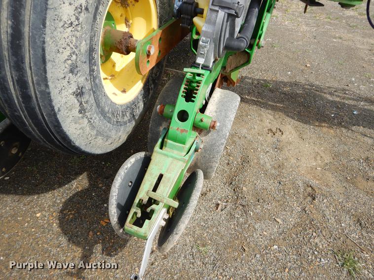 image for item EZ9824 2011 John Deere 1770NT no-till planter with nurse tank trailer