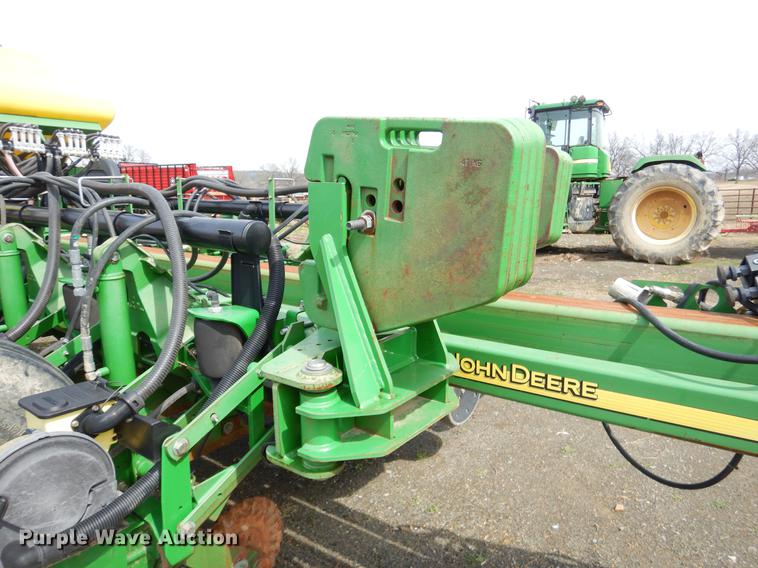 image for item EZ9824 2011 John Deere 1770NT no-till planter with nurse tank trailer