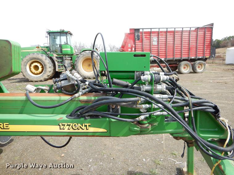 image for item EZ9824 2011 John Deere 1770NT no-till planter with nurse tank trailer