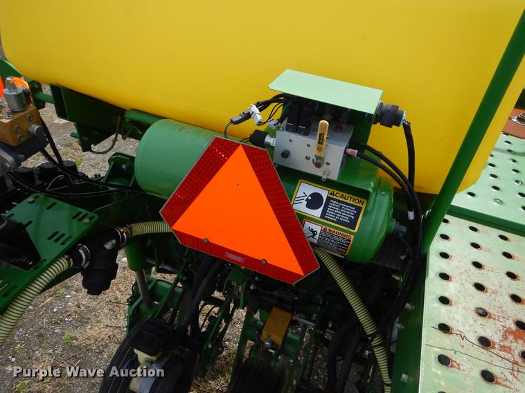 image for item EZ9824 2011 John Deere 1770NT no-till planter with nurse tank trailer