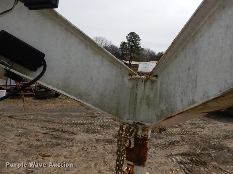 image for item EZ9825 2013 Delco livestock trailer