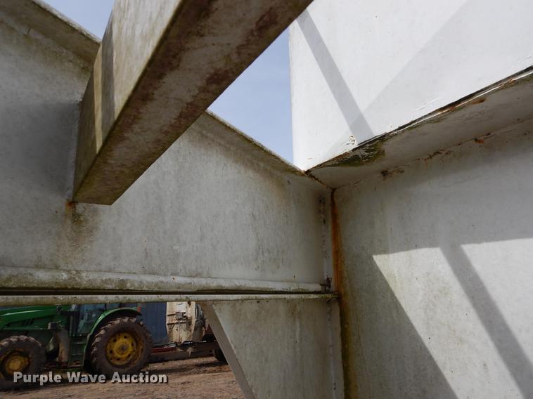 image for item EZ9825 2013 Delco livestock trailer