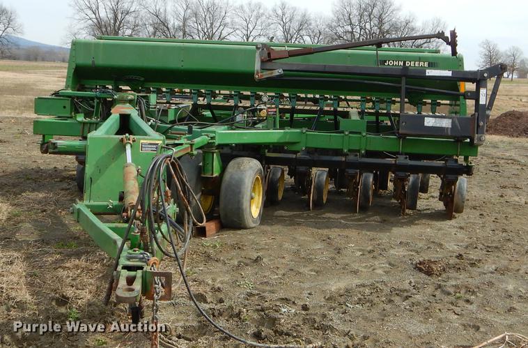 image for item EZ9827 (2) John Deere 750 grain drills