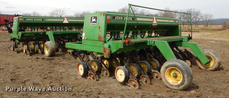 image for item EZ9827 (2) John Deere 750 grain drills