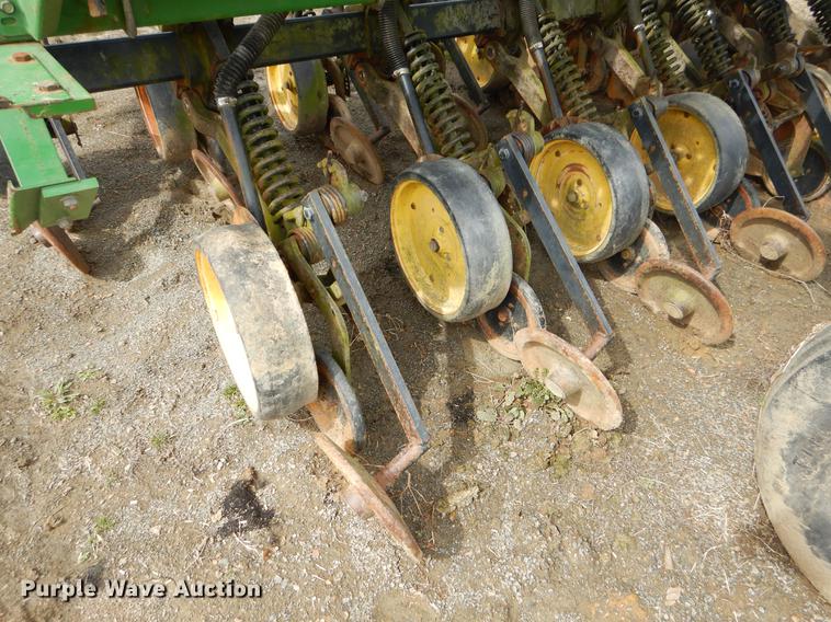 image for item EZ9827 (2) John Deere 750 grain drills