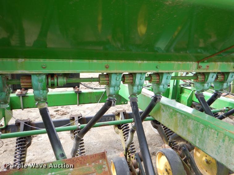 image for item EZ9827 (2) John Deere 750 grain drills