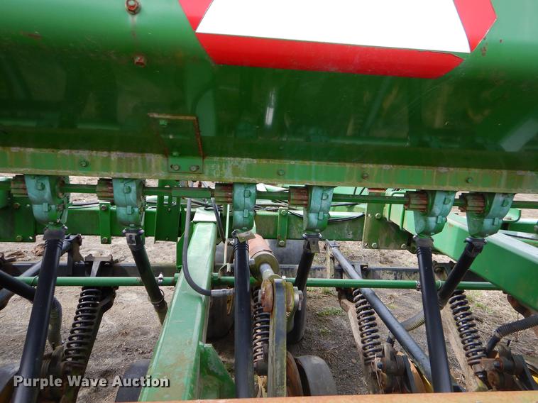 image for item EZ9827 (2) John Deere 750 grain drills