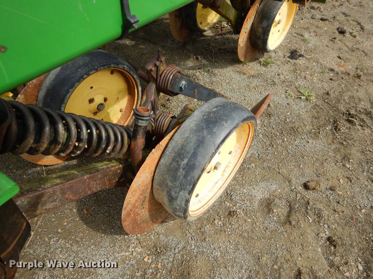 image for item EZ9827 (2) John Deere 750 grain drills