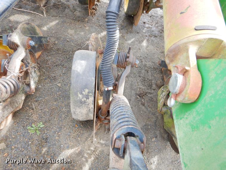 image for item EZ9827 (2) John Deere 750 grain drills