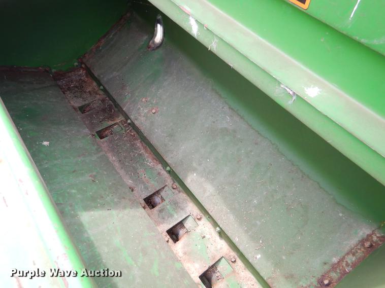 image for item EZ9827 (2) John Deere 750 grain drills