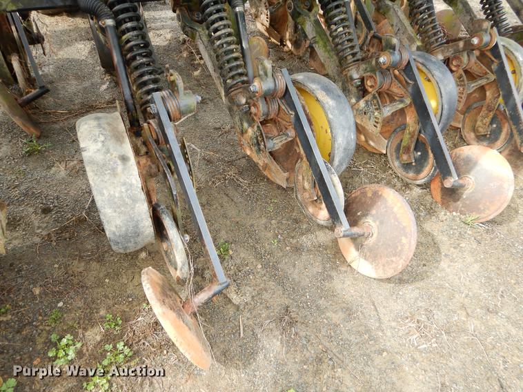 image for item EZ9827 (2) John Deere 750 grain drills