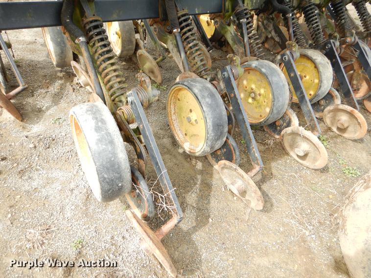 image for item EZ9827 (2) John Deere 750 grain drills