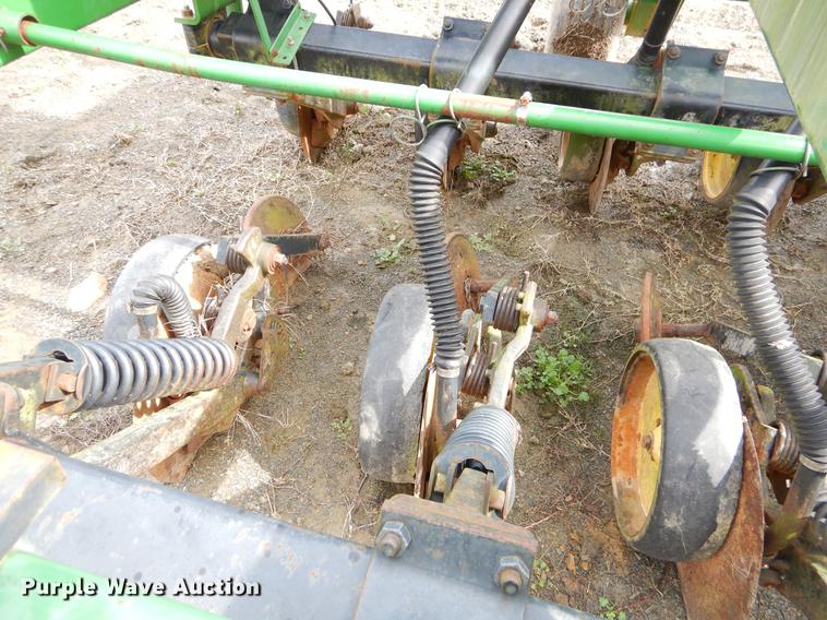 image for item EZ9827 (2) John Deere 750 grain drills