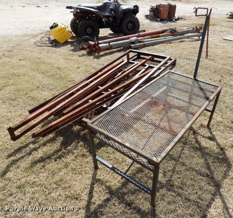 (2) steel milking stands in Watonga, OK Item FE9591 sold Purple Wave