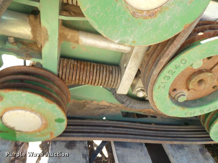 image for item FS9504 John Deere kernel processor