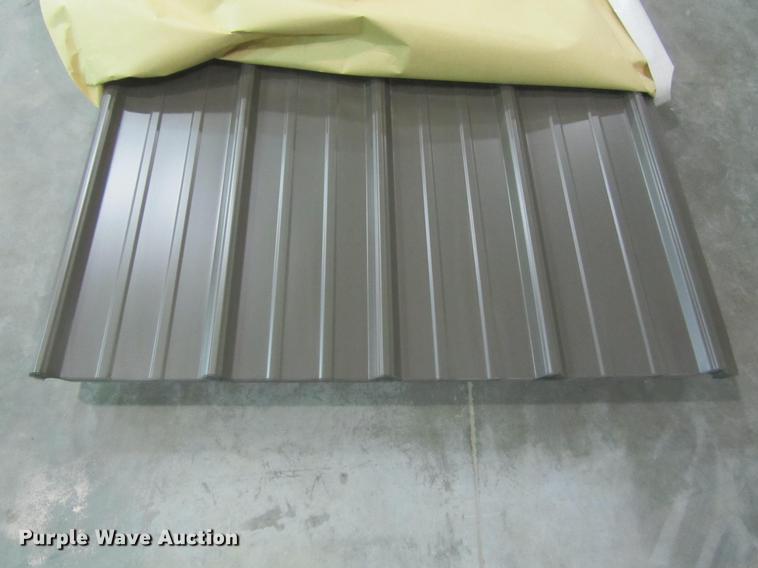 image for item G1647 (60) sheets of metal siding/roofing
