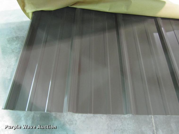 image for item G1647 (60) sheets of metal siding/roofing