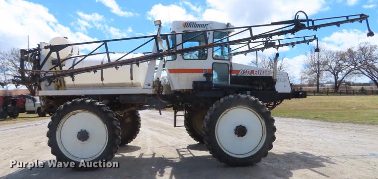 image for item L1486 Willmar 765 sprayer