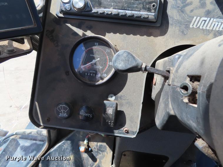 image for item L1486 Willmar 765 sprayer