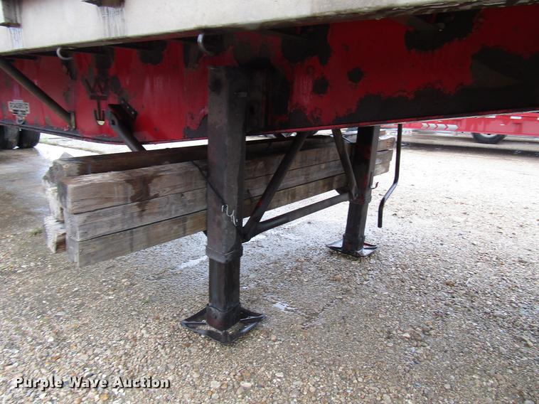 image for item DB6791 2004 Wilson CF900 flatbed trailer