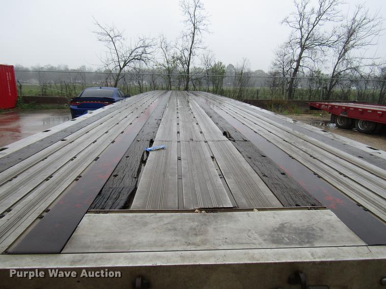 image for item DB6791 2004 Wilson CF900 flatbed trailer