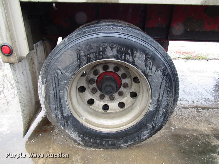 image for item DB6791 2004 Wilson CF900 flatbed trailer