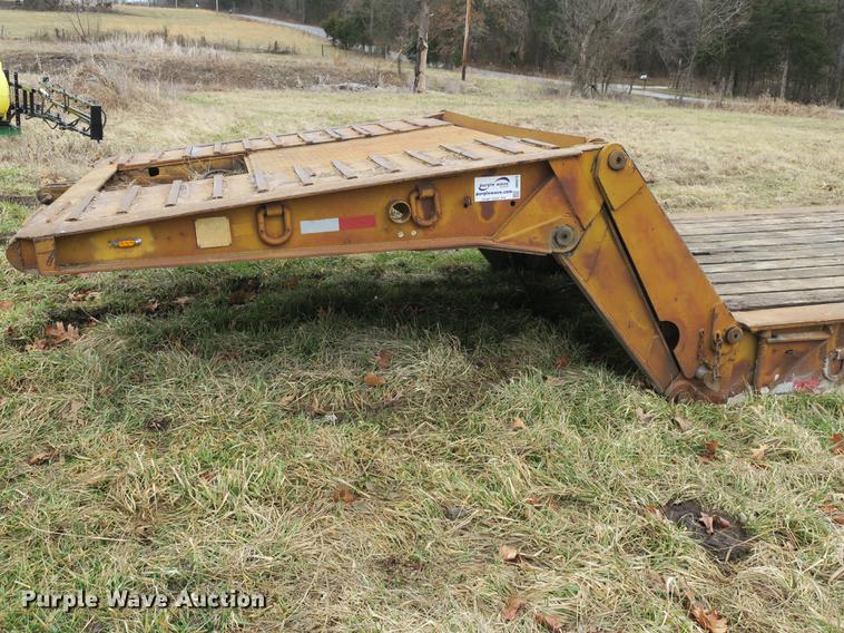 image for item DB8875 1978 Load King 503DF lowboy equipment trailer