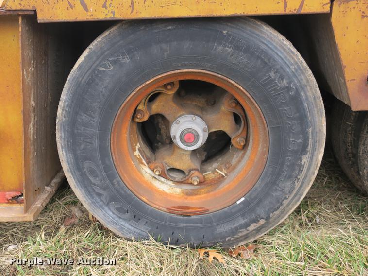 image for item DB8875 1978 Load King 503DF lowboy equipment trailer