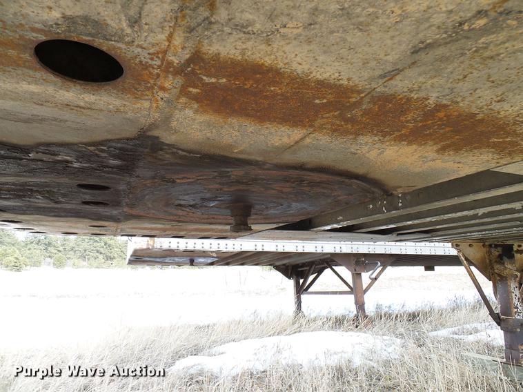 image for item DD6011 1989 Great Dane 7011T21W48 refrigerated van trailer