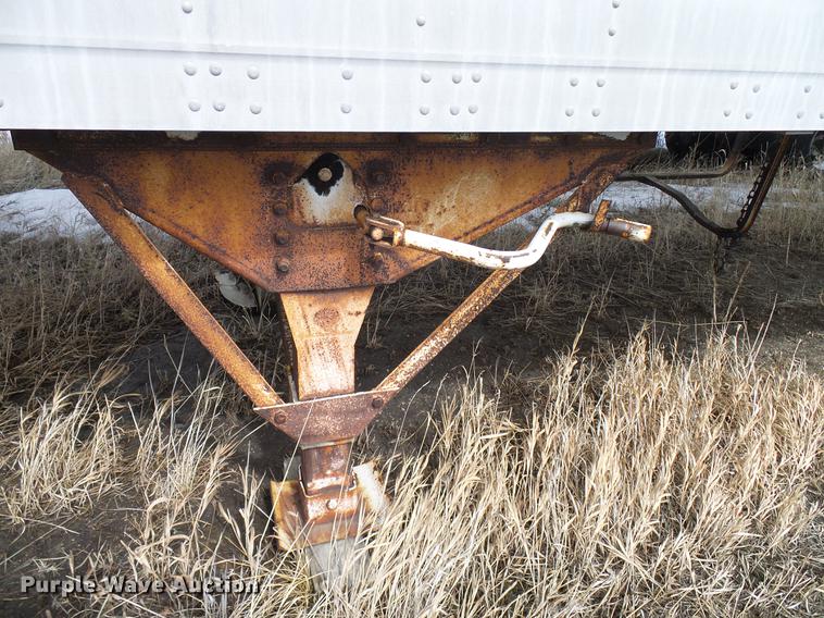 image for item DD6011 1989 Great Dane 7011T21W48 refrigerated van trailer