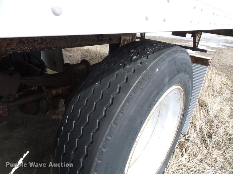 image for item DD6011 1989 Great Dane 7011T21W48 refrigerated van trailer