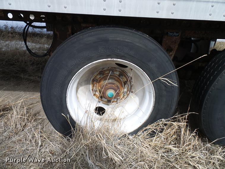 image for item DD6011 1989 Great Dane 7011T21W48 refrigerated van trailer