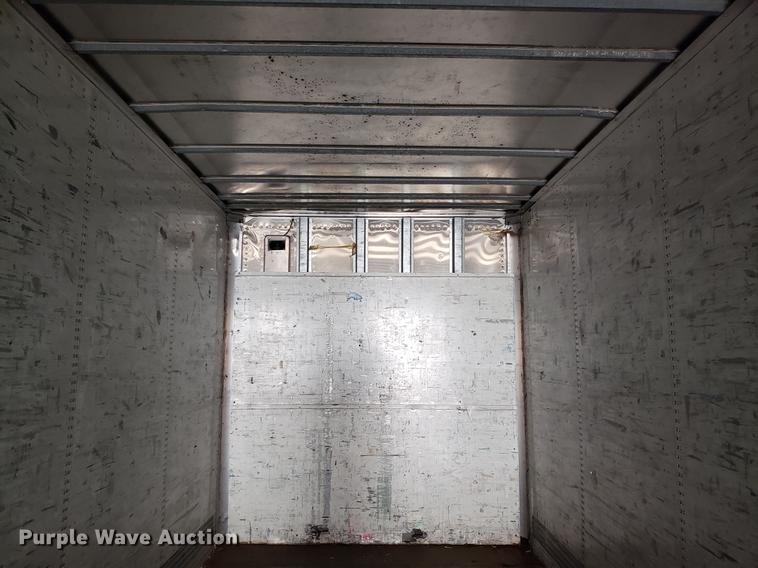 image for item EN9785 2001 Wabash dry van trailer