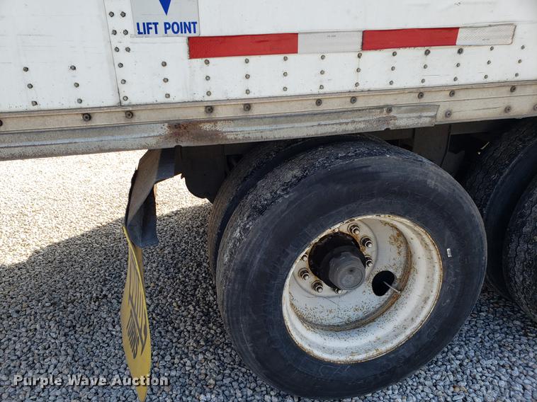 image for item EN9785 2001 Wabash dry van trailer