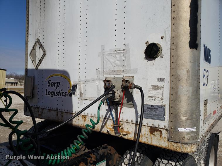 image for item EN9785 2001 Wabash dry van trailer