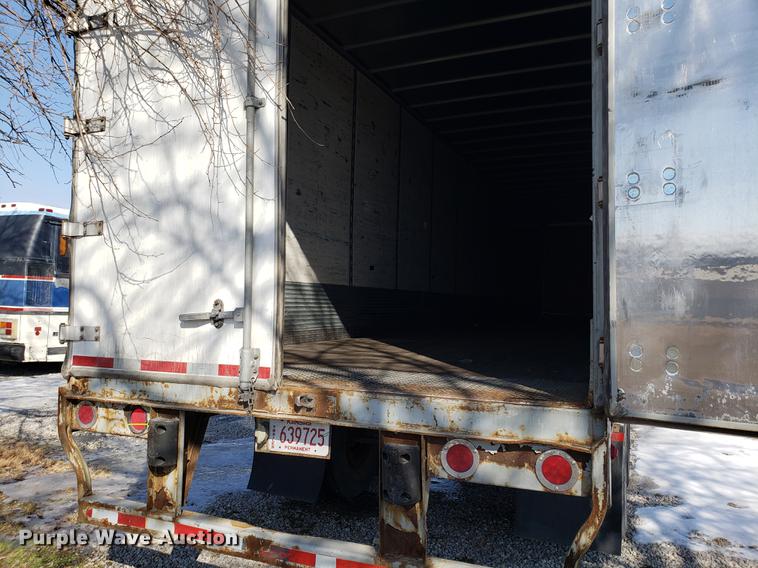 image for item EN9787 2004 Wabash dry van trailer