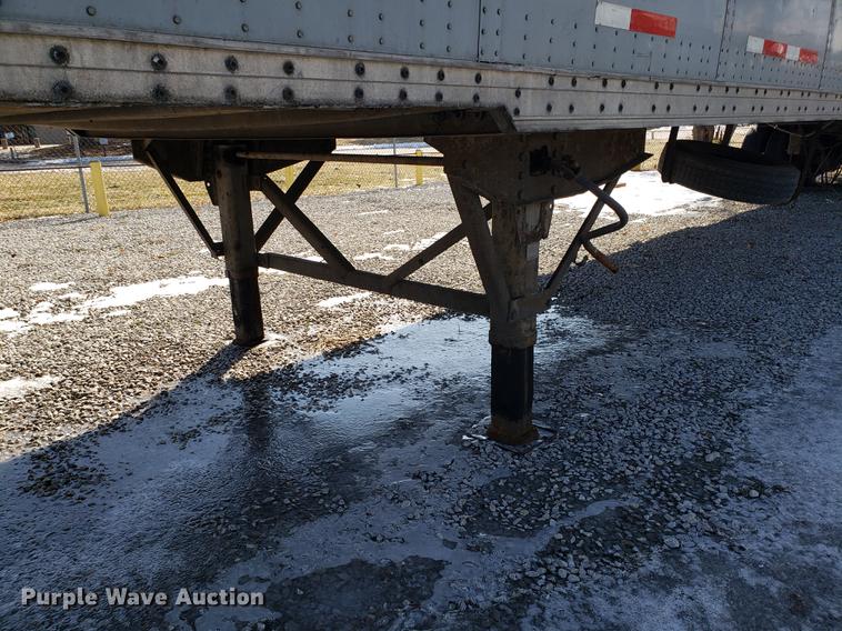 image for item EN9787 2004 Wabash dry van trailer