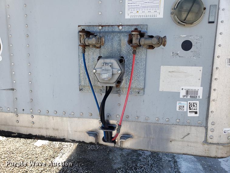 image for item EN9787 2004 Wabash dry van trailer