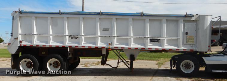 image for item EO9714 1991 East ejector transfer trailer