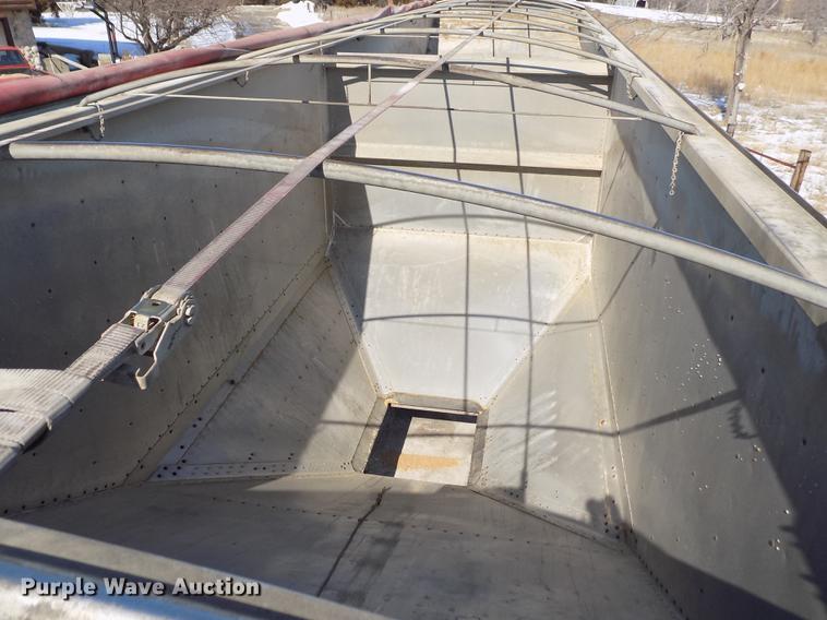 image for item FA9509 2010 Timpte Super Hopper double hopper bottom grain trailer